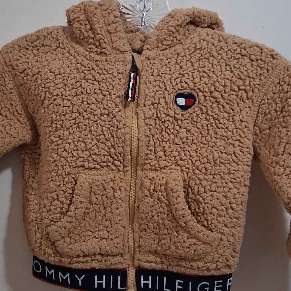 Pre-owned Tommy Hilfiger Little Girls Sherpa Size 2T - Picture 2 of 8